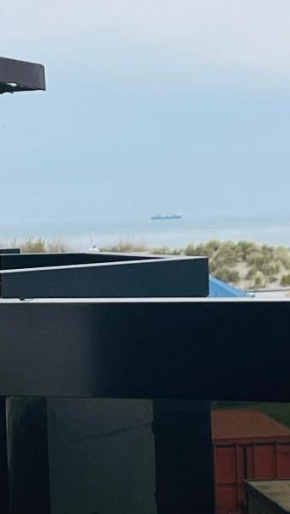 Studio Sia - Lichtrijke studio met balkon met zijzeezicht in hartje de Panne